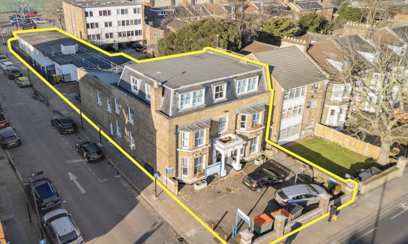 Romford Road, Stratford, E15